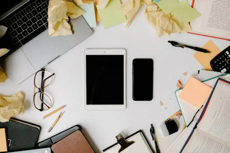 How to Organize Writers and Editors for Scale