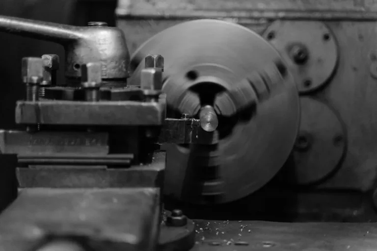 How to Turn Industry News Into Evergreen Articles