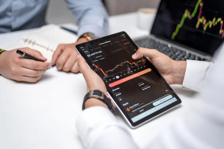 What makes technofee.com interesting from a online communities and forums perspective